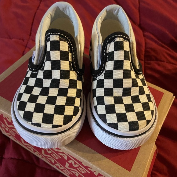 Toddler VANS Classic Slip-On - Picture 2 of 6